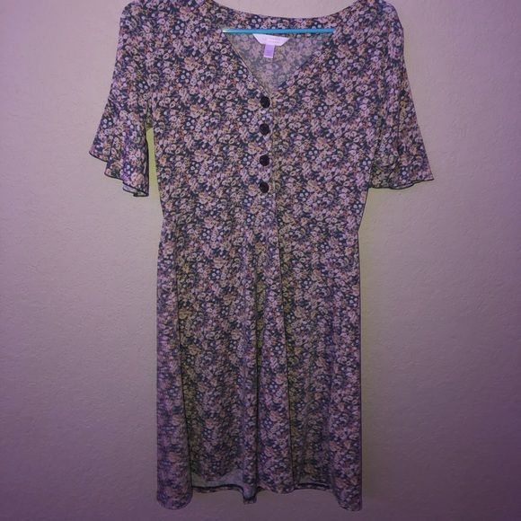super pretty floral float dress (3 for $20) - Picture 1 of 3